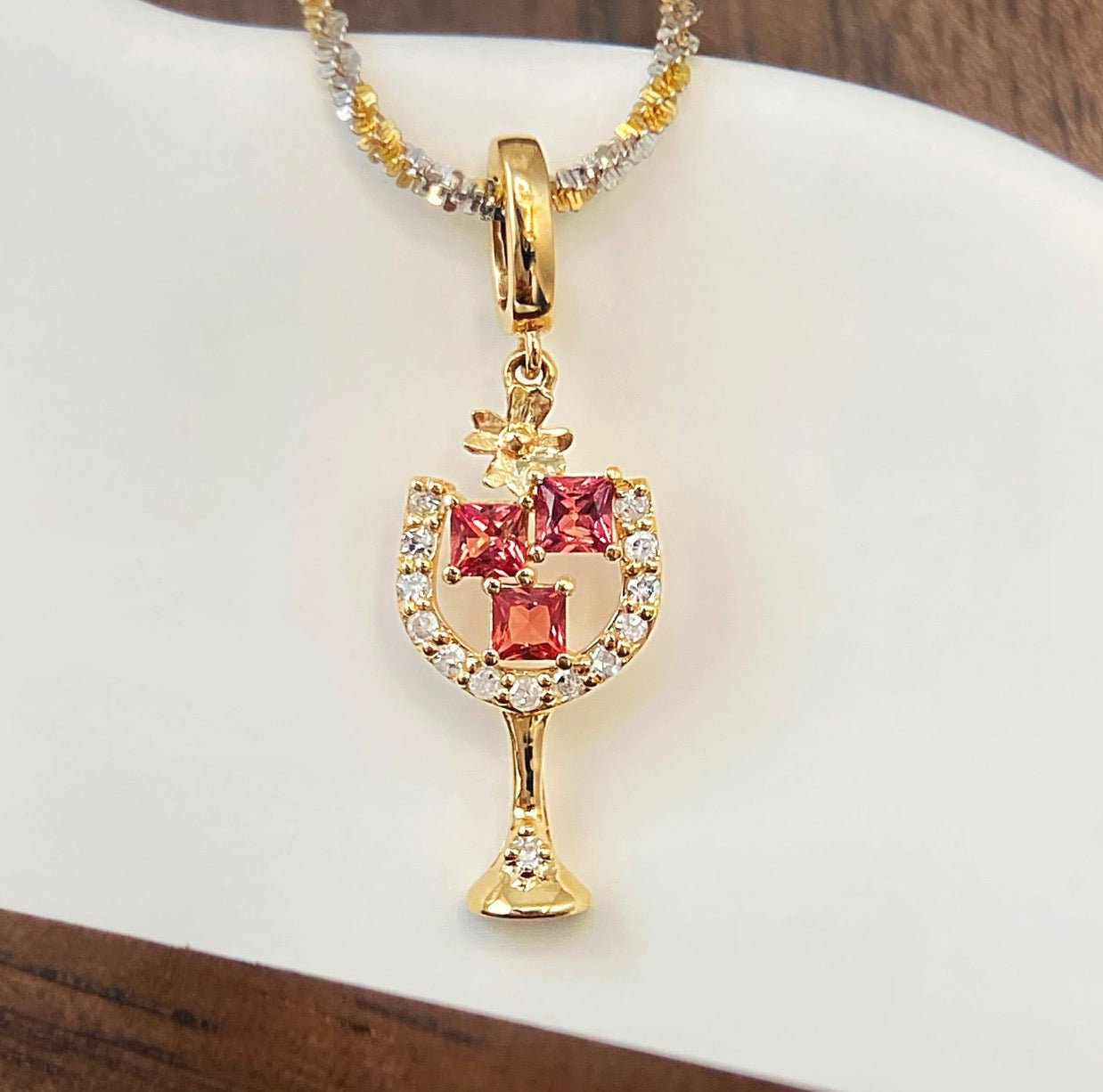 18金 ダイヤモンドチャーム ペンダント K18YG 18K ネックレスチャーム ダイヤモンド ピンク カラーストーン バチカン メロンソーダ カクテル ビール パフェ ワイン - Jewelry Hills Tokyo