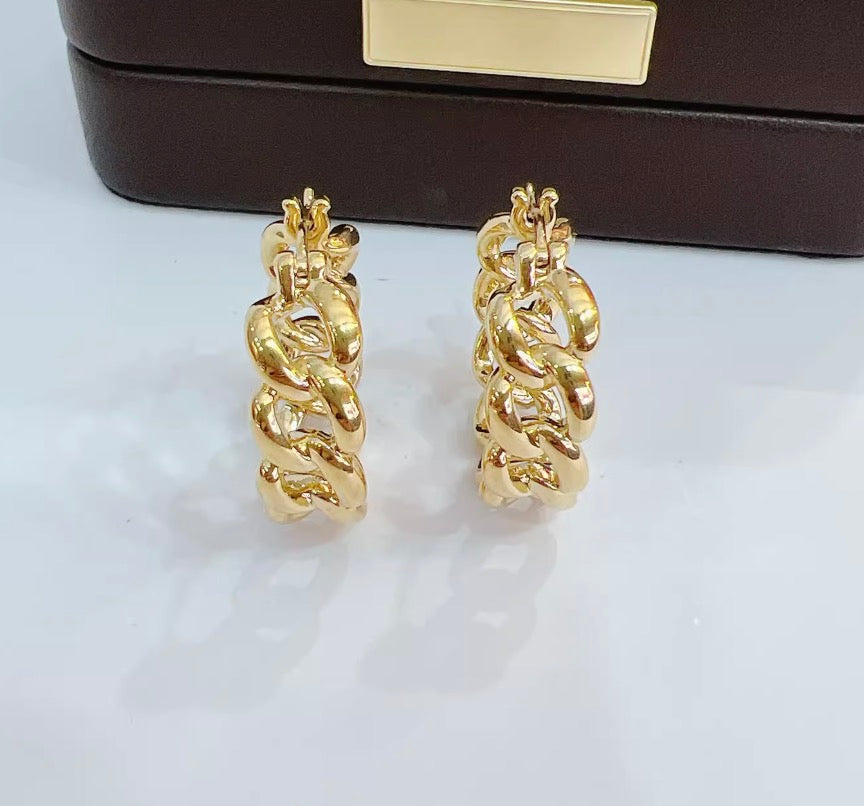 K18YG ピアス フープピアス リングピアス 18K 18金 YG K18 喜平チェーン チェーンモチーフ 中空ピアス イエローゴールド 大ぶり