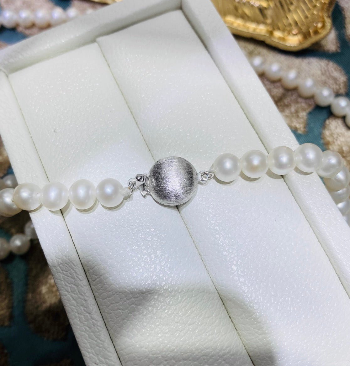 K14YG K14WG ヘアライン加工 中留め 留め金具 やすり加工 DIY YG イエローゴールド WG ホワイトゴールド コネクター K14 コネクター 繋ぎ - Jewelry Hills Tokyo