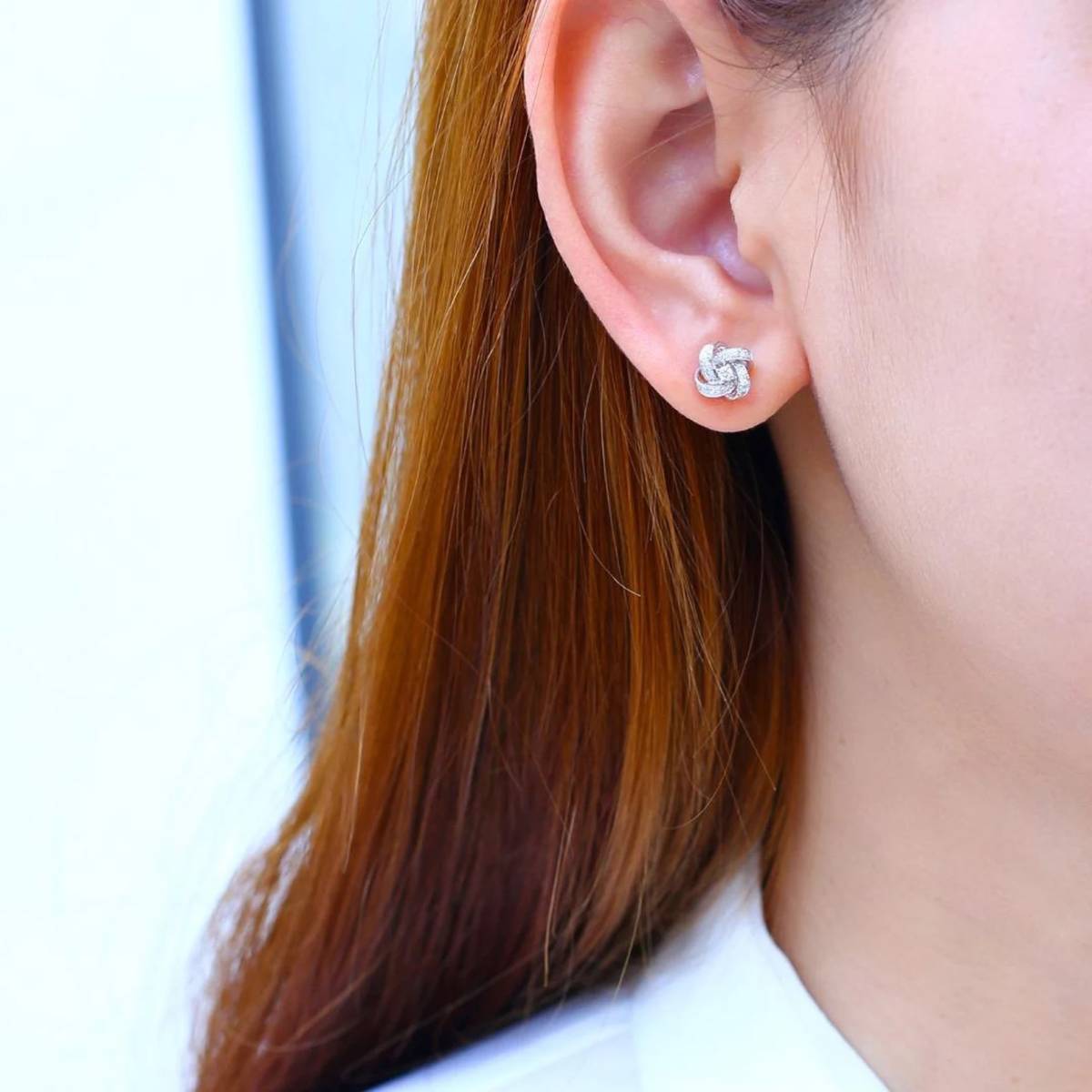 K18WG ホワイトゴールド ダイヤモンド ピアス お花 クローバー 四ツ葉 K18PG K18YG ダイヤ スタッドピアス ワンポイント シンプル 18K - Jewelry Hills Tokyo