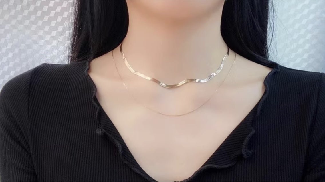 K18YG イエローゴールド 18金 ネックレス チェーンネックレス スネークチェーン スネークネックレス 18K ネックレスチェーン 35+7cm 2.6mm - Jewelry Hills Tokyo