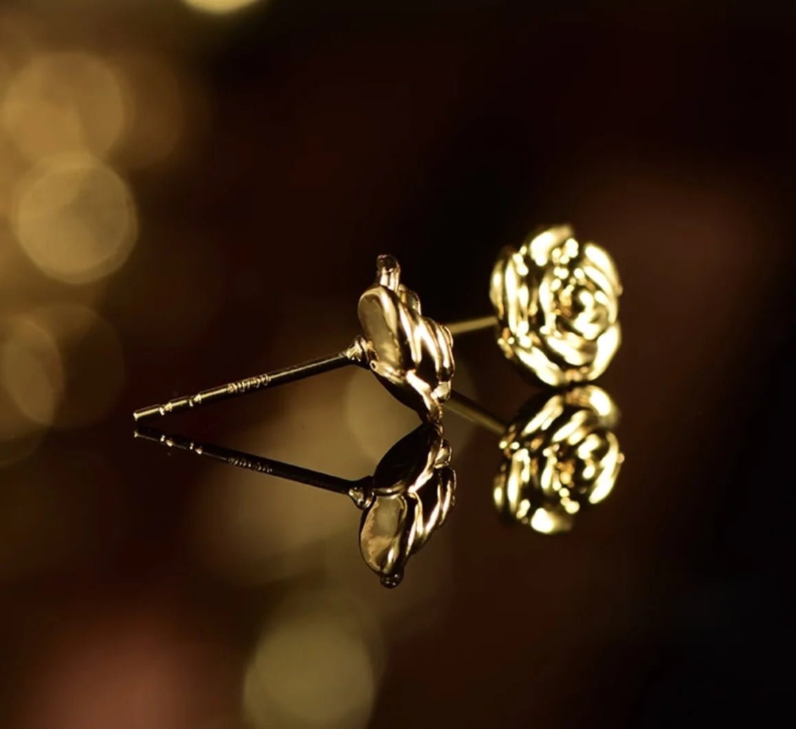 K18YG イエローゴールド ピアス 薔薇 ローズ バラ 花 スタッドピアス 18金 シンプル 18K ワンポイント 中空 - Jewelry Hills Tokyo