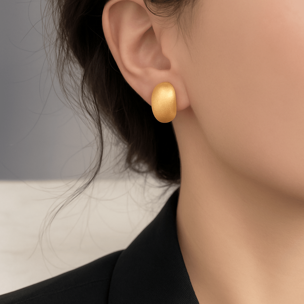 K18YG イエローゴールド スタッドピアス ピアス マット加工 やすり加工 中空 ヘアライン加工 18金 18K 中空ピアス 豆 オーバル ビーンズ 長丸 楕円形 - Jewelry Hills Tokyo