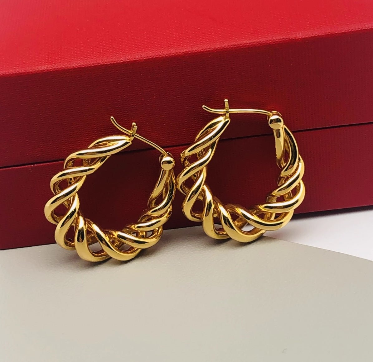 K18YG イエローゴールド フープピアス ピアス リングピアス 中空 ロープ ねじり ツイスト ツイストフープ 18金 18K K18 - Jewelry Hills Tokyo