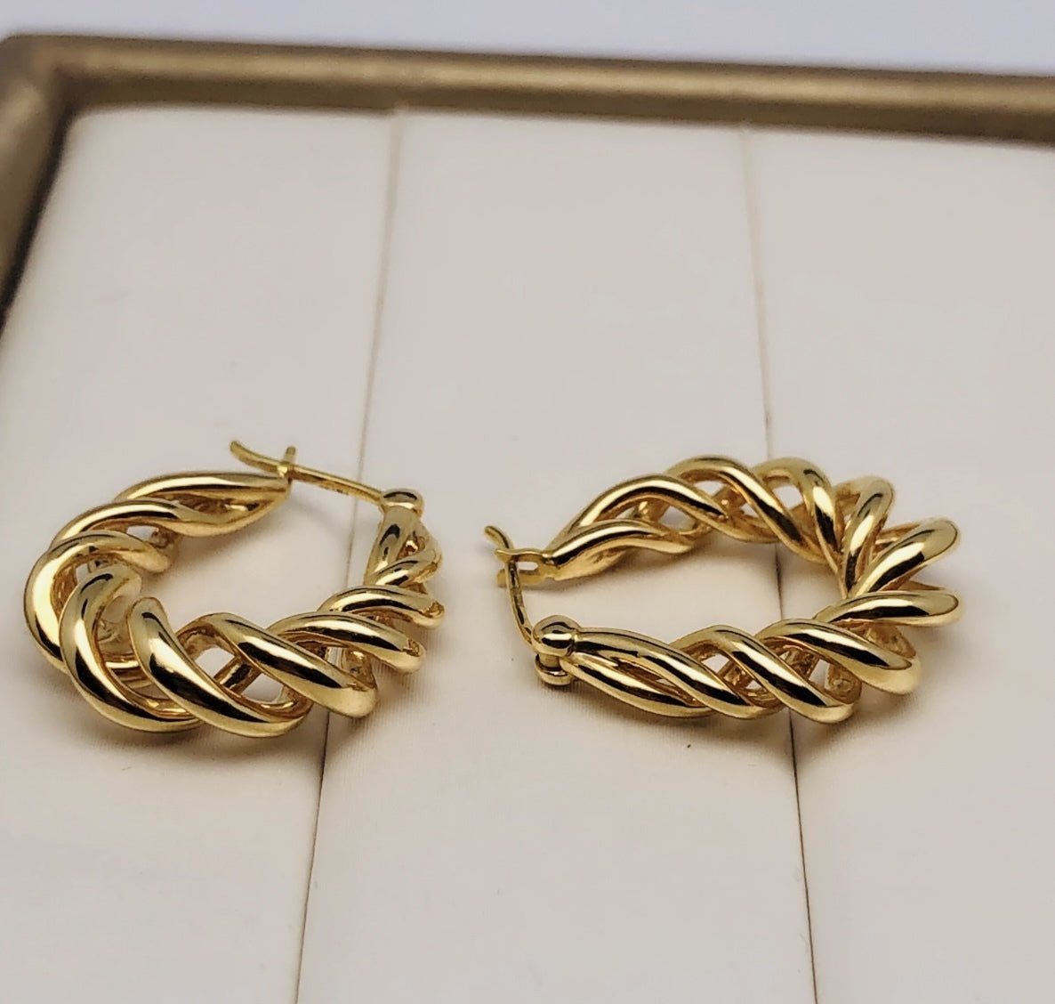 K18YG イエローゴールド フープピアス ピアス リングピアス 中空 ロープ ねじり ツイスト ツイストフープ 18金 18K K18 - Jewelry Hills Tokyo