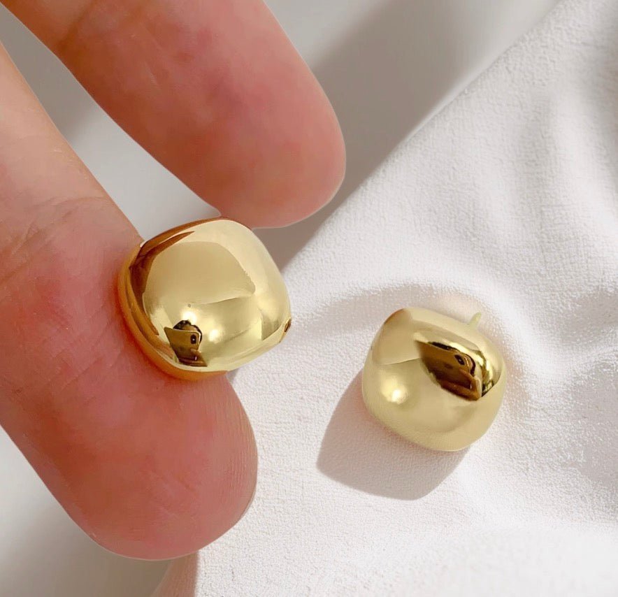 K18YG スタッドピアス 鏡面 スクエア 四角形 イエローゴールド 18K 18金 ピアス 中空ピアス イエローゴールド シンプル - Jewelry Hills Tokyo