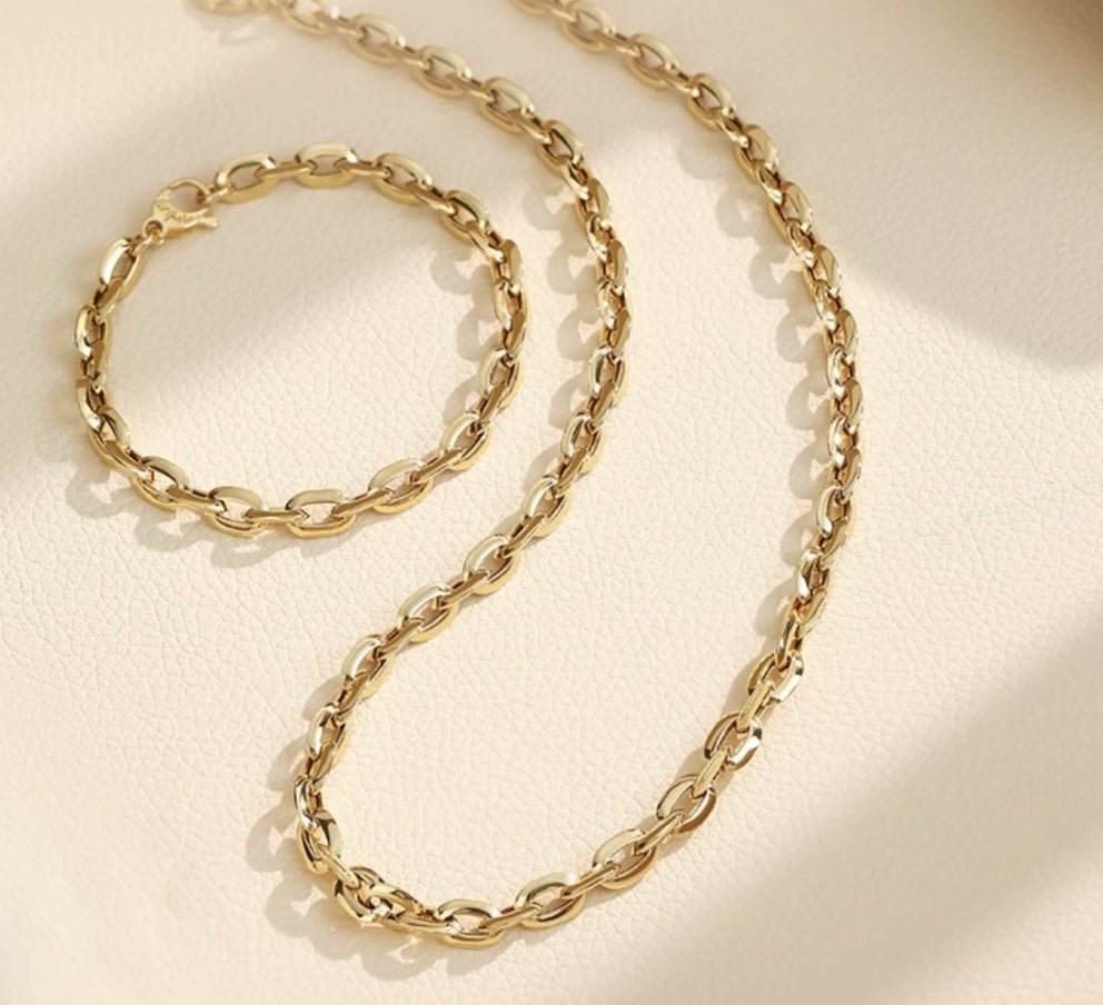 K18YG イエローゴールド 18K レオンチェーン ケーブルチェーン オーバル あずき 太め ボリューム ネックレス メンズ レディース 中空 男女共用 - Jewelry Hills Tokyo