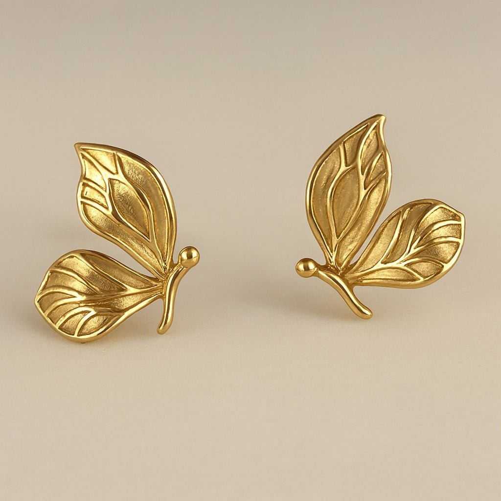 K18YG イエローゴールド 18K ピアス スタッドピアス ちょうちょ 蝶 花びら *チャームが付けられます。 - Jewelry Hills Tokyo