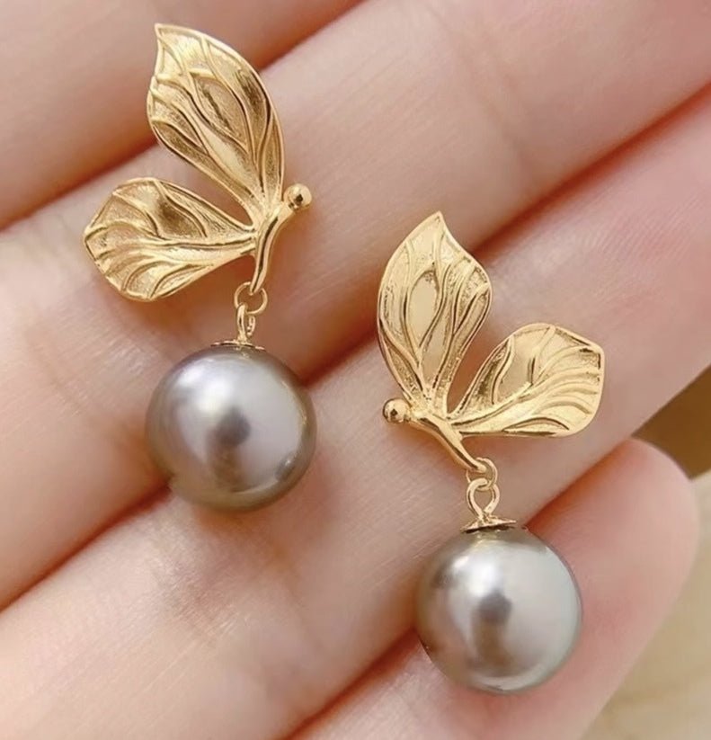 K18YG イエローゴールド 18K ピアス スタッドピアス ちょうちょ 蝶 花びら *チャームが付けられます。 - Jewelry Hills Tokyo