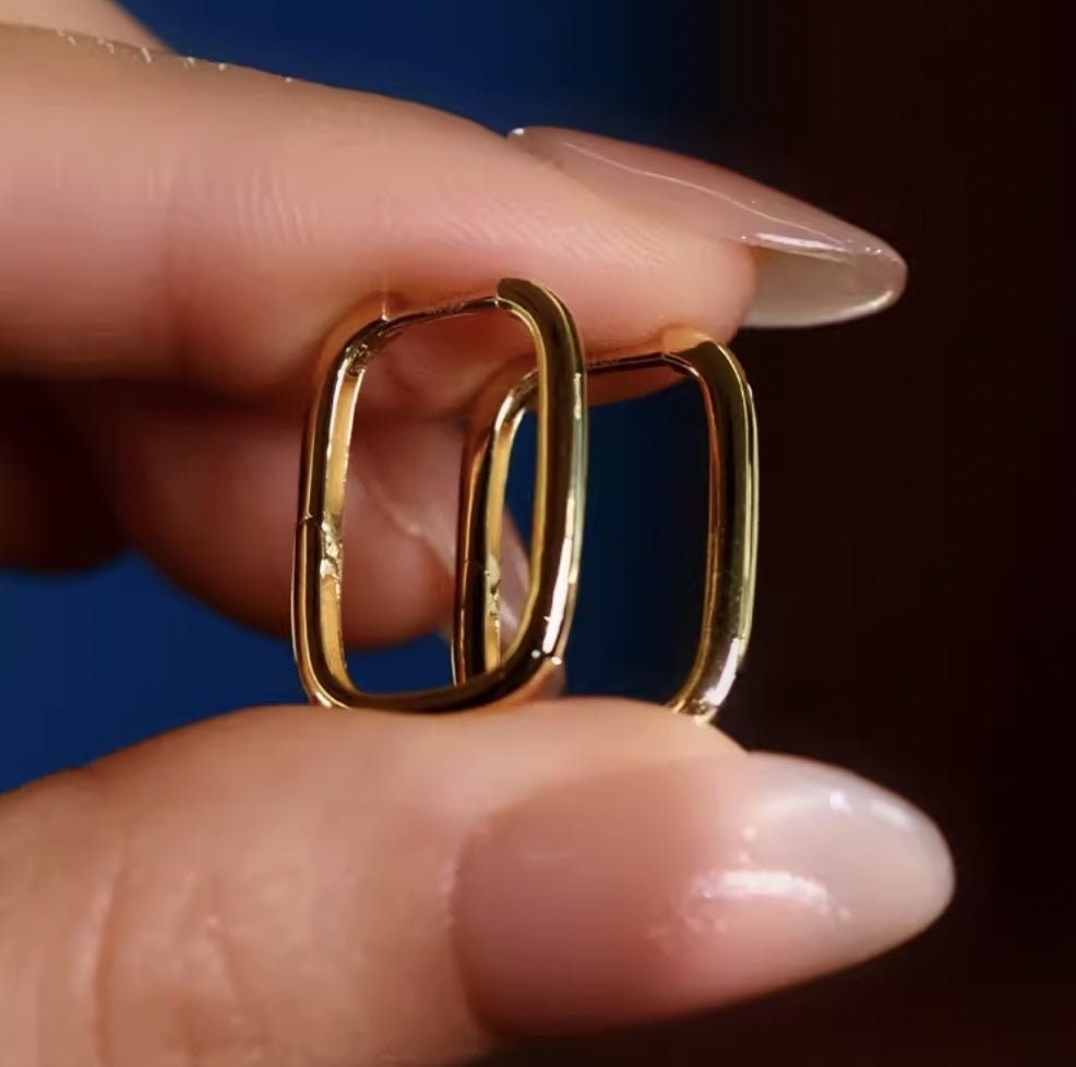 K18YG イエローゴールド 18K ピアス フープピアス リングピアス イタリアンジュエリー スクエア 長方形 四角 中空 おしゃれ - Jewelry Hills Tokyo