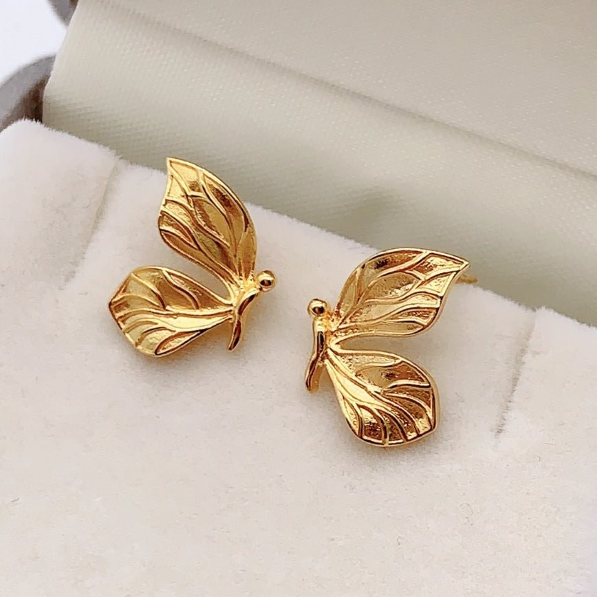 K18YG イエローゴールド 18K ピアス スタッドピアス ちょうちょ 蝶 花びら *チャームが付けられます。 - Jewelry Hills Tokyo