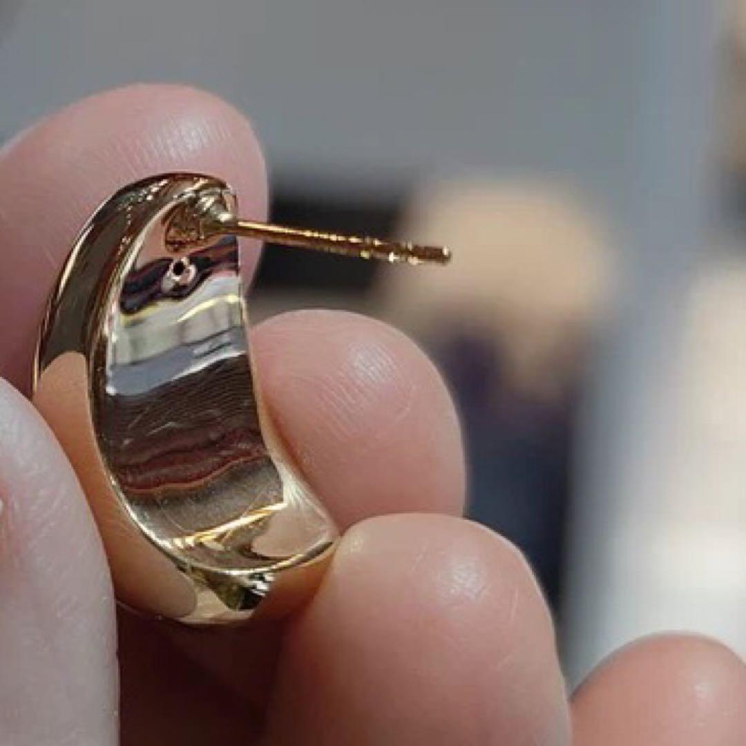 K18YG イエローゴールド 18K ピアス スタッドピアス 豆 シンプル 鏡面 中空 イタリアンジュエリー K18 日常使い C ゴールド 存在感 大きめ - Jewelry Hills Tokyo