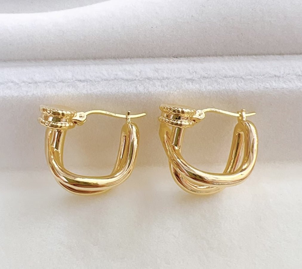 K18YG イエローゴールド 18K ピアス フープピアス リングピアス イタリアンジュエリー 輪っか 釘 釘モチーフ 中空 X - Jewelry Hills Tokyo