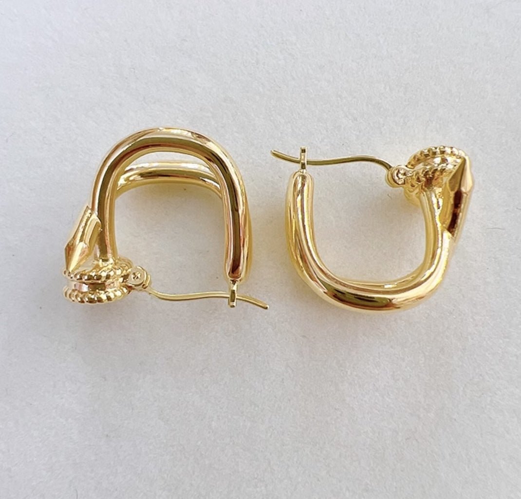 K18YG イエローゴールド 18K ピアス フープピアス リングピアス イタリアンジュエリー 輪っか 釘 釘モチーフ 中空 X - Jewelry Hills Tokyo