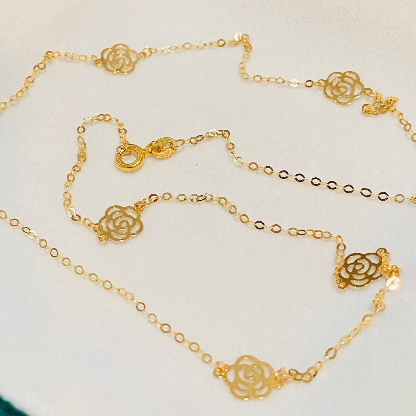 K18YG カメリア ネックレス 18K YG イエローゴールド ステーションネックレス 薔薇 花 45cm - Jewelry Hills Tokyo