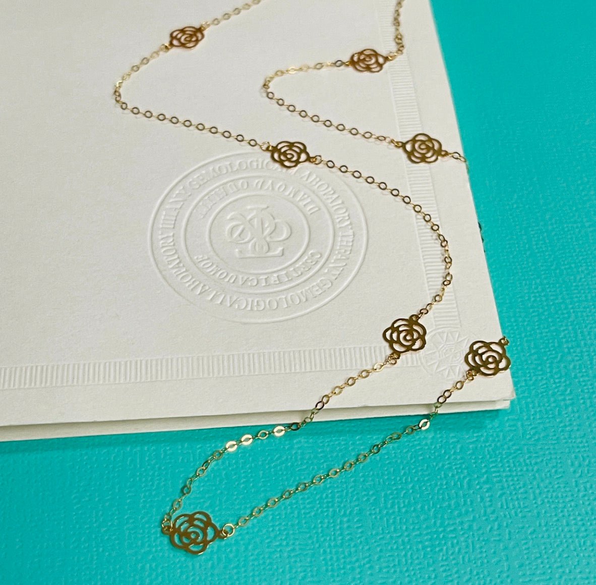K18YG カメリア ネックレス 18K YG イエローゴールド ステーションネックレス 薔薇 花 45cm - Jewelry Hills Tokyo