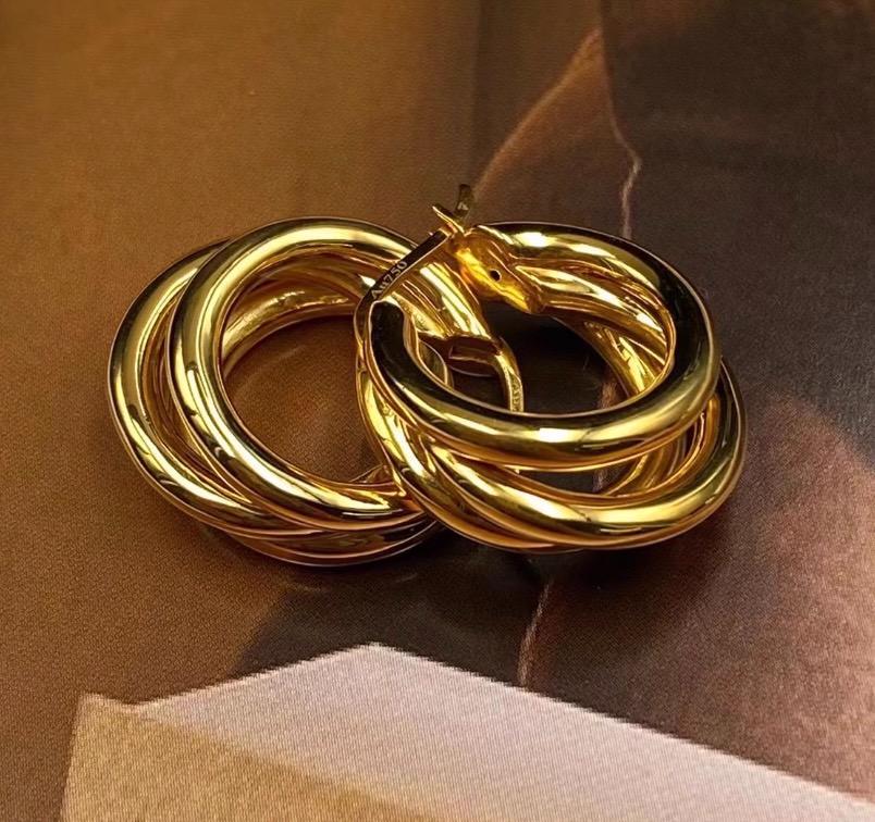 k18 trinity earrings twist triple lines