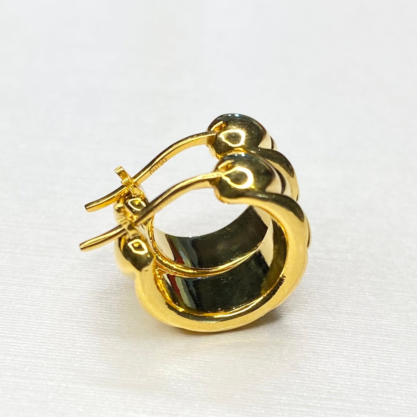 K18YG WG フープピアス 中空ピアス リングピアス イエローゴールド ホワイトゴールド 18金 18K YG 模様 柄 X イタリアンジュエリー - Jewelry Hills Tokyo
