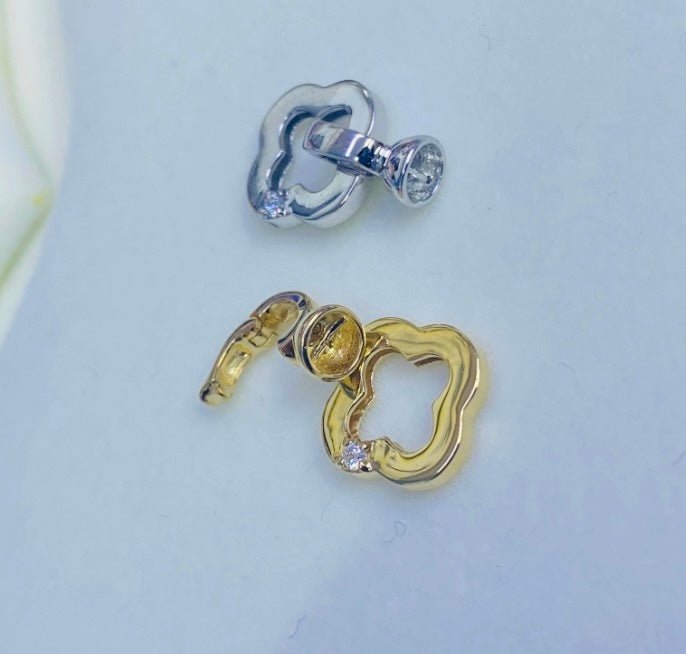 K18YG WG クローバー 四ツ葉 18K イエローゴールド 18金 チャーム ネックレスパーツ 留め具 留め金具 クリッカー クラスプ コマ パーツ - Jewelry Hills Tokyo