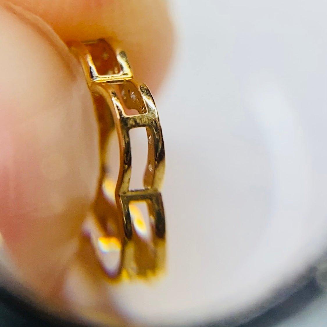天然ダイヤモンド K18YG WG クローバー 四ツ葉 18K イエローゴールド ホワイトゴールド 18金 チャーム ネックレスパーツ ペンダントパーツ コマ パーツ ミニ 小 - Jewelry Hills Tokyo