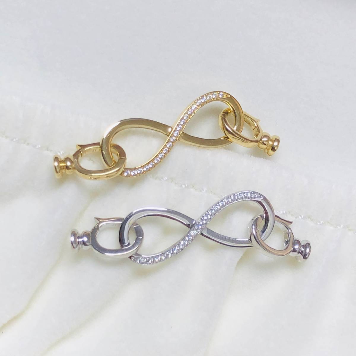 K18YG WG ジュエリーパーツ クラスプ チャーム 繋ぎ ネックレス用 8 8の字 インフィニティ パール用 パール繋ぎ 18K コネクター - Jewelry Hills Tokyo