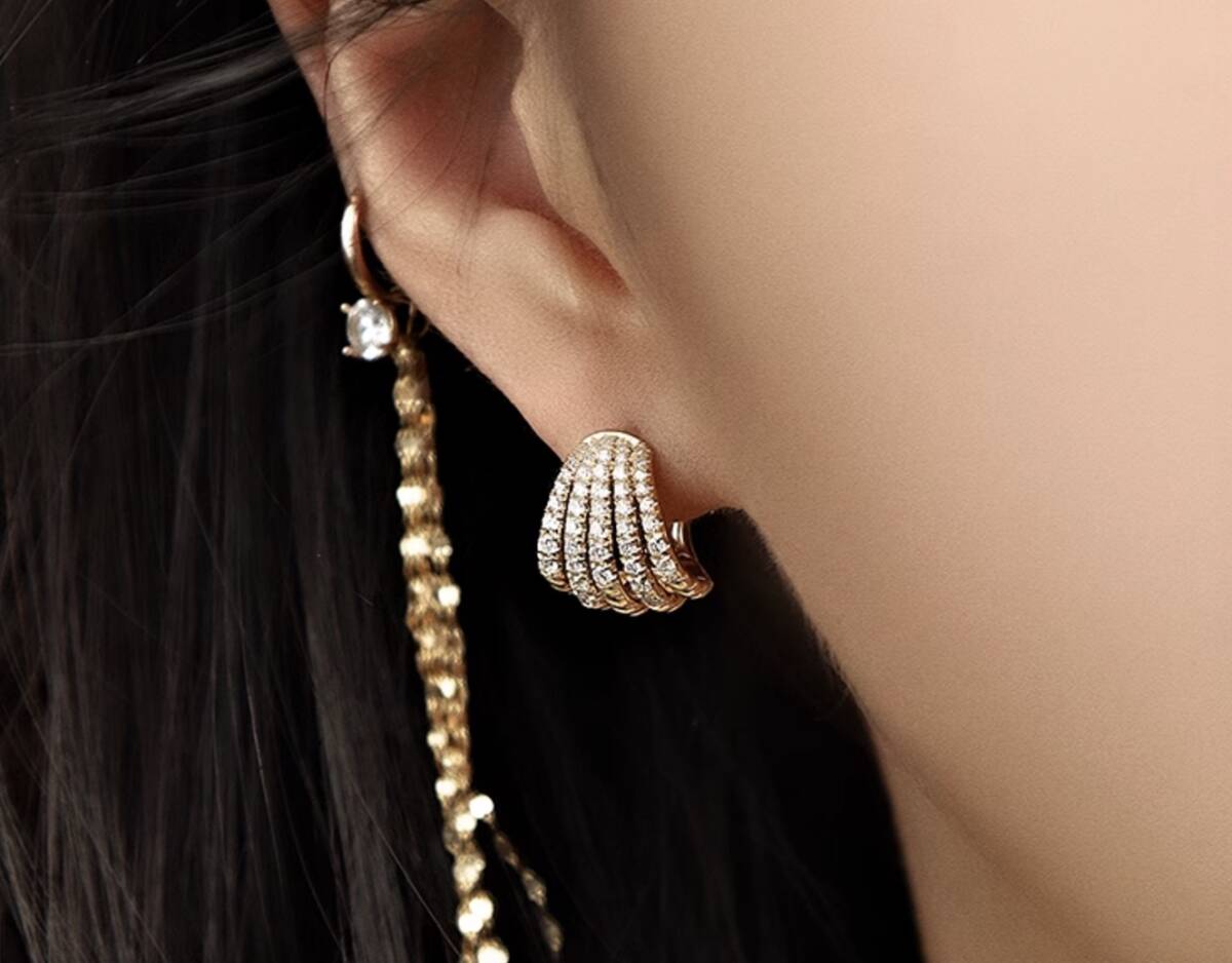 K18YG WG PG ピアス ダイヤモンド リングピアス フープピアス 扇型 シェル ストライプ ダイヤ イエローゴールド YG 18K ぷっくり ティアドロップ ハイエンド - Jewelry Hills Tokyo