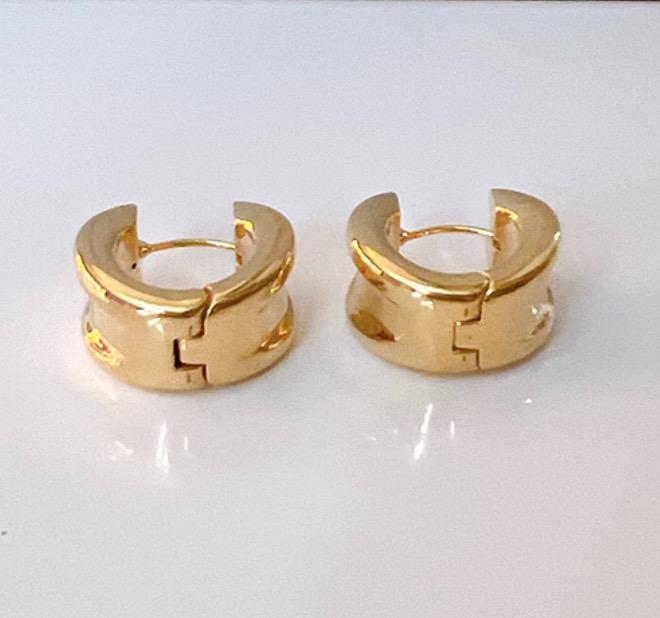 K18YG ピアス フープピアス リングピアス イエローゴールド YG 中空 18K 丸 ラウンド イタリアンジュエリー 大ぶり ボリューム 中空ピアス - Jewelry Hills Tokyo