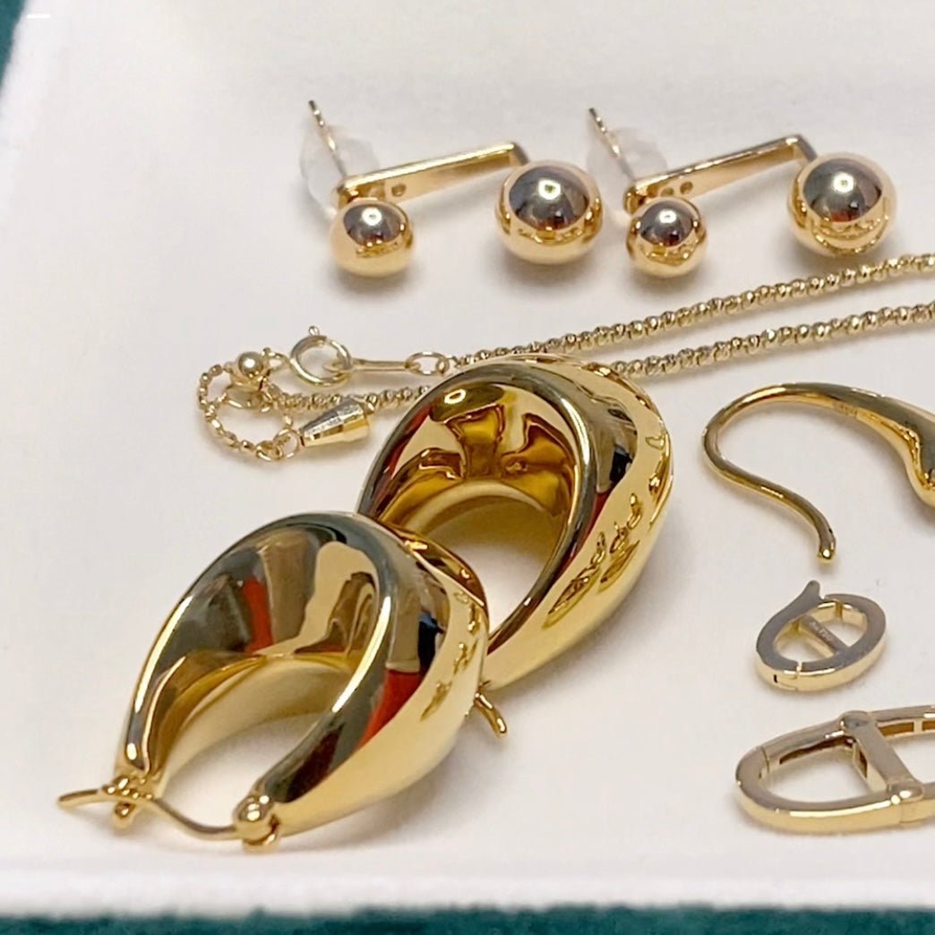 K18YG 中空ピアス ピアス フープピアス リングピアス オーバル YG 中空 K18 イエローゴールド 18K YG 大ぶり ボリューム ぷっくり 大きめ - Jewelry Hills Tokyo