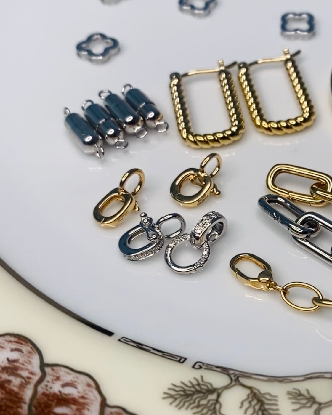 【L鏡面】K18YG WG PG バチカン パーツ チャーム留め 18K チェーンパーツ ペンダントパーツ クラスプ ロック付き 爪ロック 18金 YG マルチバチカン - Jewelry Hills Tokyo