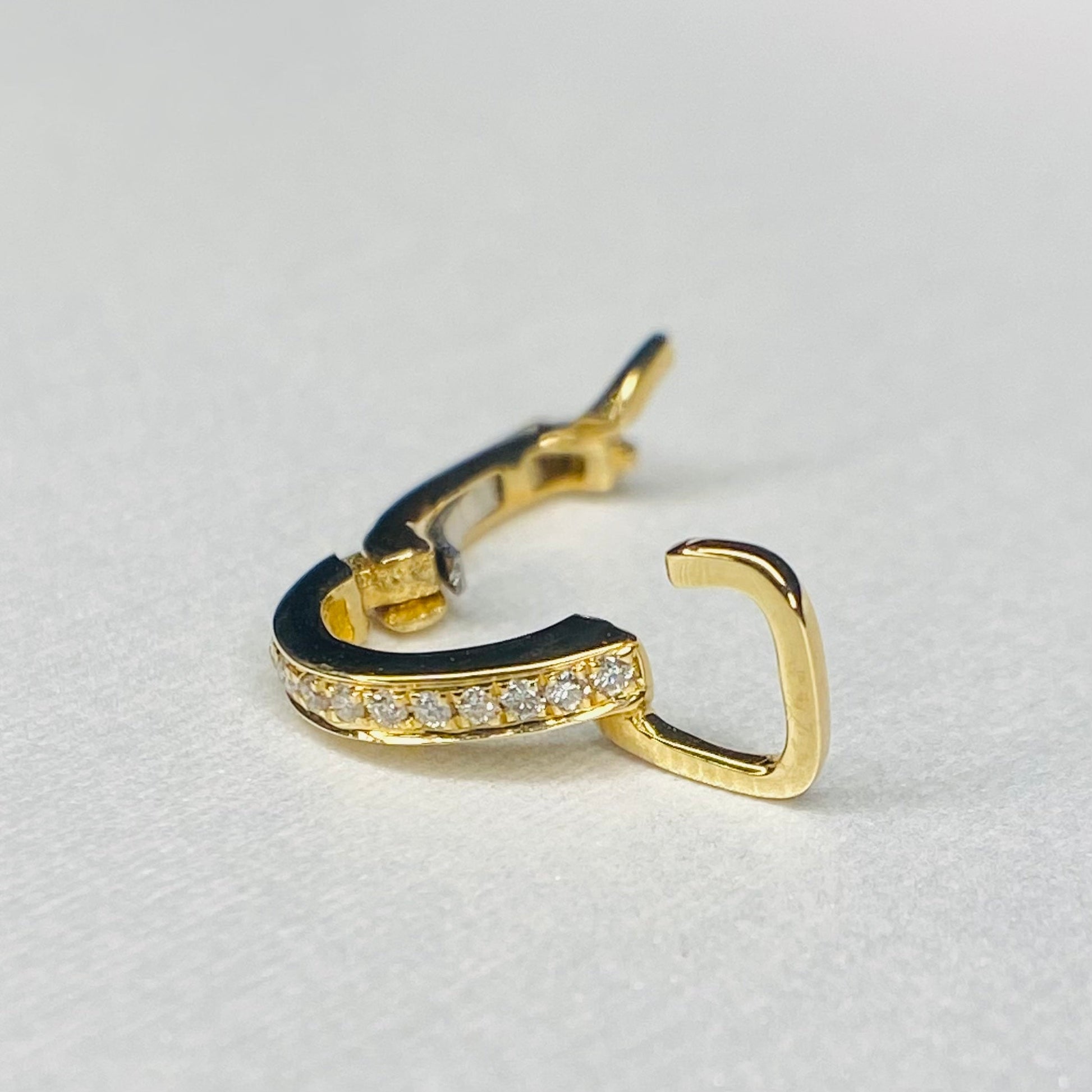 18金 YG WG バチカン ダイヤモンド チャーム ダイヤ 18K チェーンパーツ ペンダントパーツ K18 繋ぎ 開口 ワンタッチ マルチバチカン イエローゴールド ホワイトゴールド AU750 - Jewelry Hills Tokyo