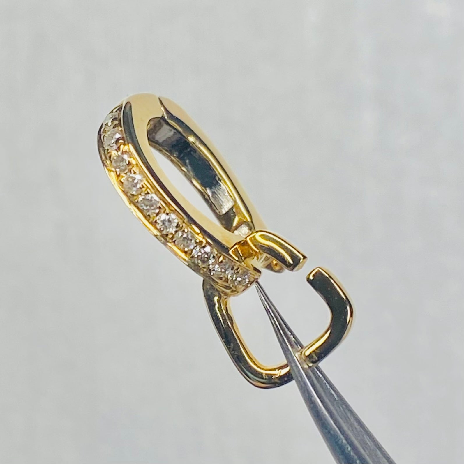 18金 YG WG バチカン ダイヤモンド チャーム ダイヤ 18K チェーンパーツ ペンダントパーツ K18 繋ぎ 開口 ワンタッチ マルチバチカン イエローゴールド ホワイトゴールド AU750 - Jewelry Hills Tokyo