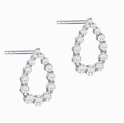 K18WG 天然ダイヤモンド 1ct ティアドロップ ピアス ホワイトゴールド 18K WG 18金 スタッドピアス 雫 涙