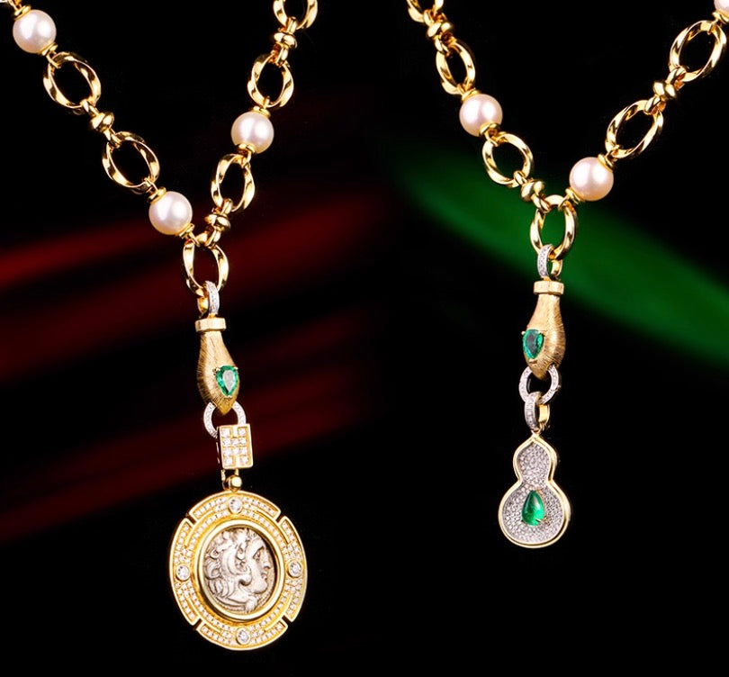 K18YG エメラルド ツァボライト チャーム マルチバチカン 18K イエローゴールド ヘアライン加工 やすり加工 マット加工 ドロップ型 ペンダント バチカン ダイヤモンド 大きめ 花彫