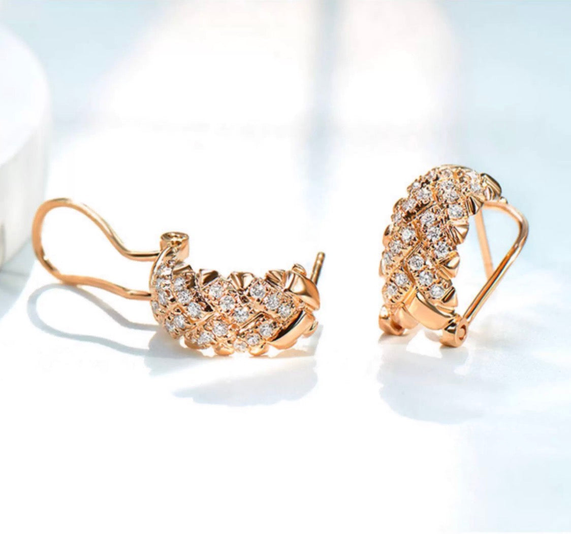 K18YG PG WG クリップピアス ダイヤモンド ピアス イエローゴールド 18K 18金 YG ピンクゴールド ホワイトゴールド 大ぶり 豪華 ダイヤ V      送料無料     匿名配送