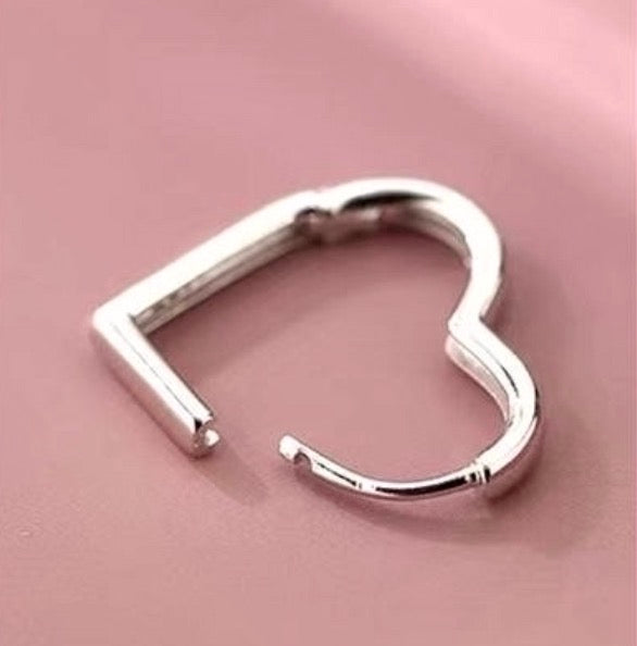 PT950 プラチナ ハート ピアス フープピアス ハート型 リングピアス