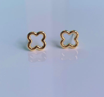 K18YG クローバー ピアス スタッドピアス 四ツ葉 四つ葉 イエローゴールド 18金 18K YG