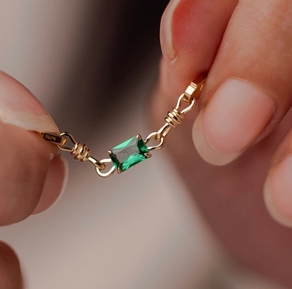 K18YG 合成エメラルド ひきわ ヒキワ 引き輪 チェーンパーツ バチカン 繋ぎ チャーム ネックレスチャーム YG イエローゴールド 18金 18K