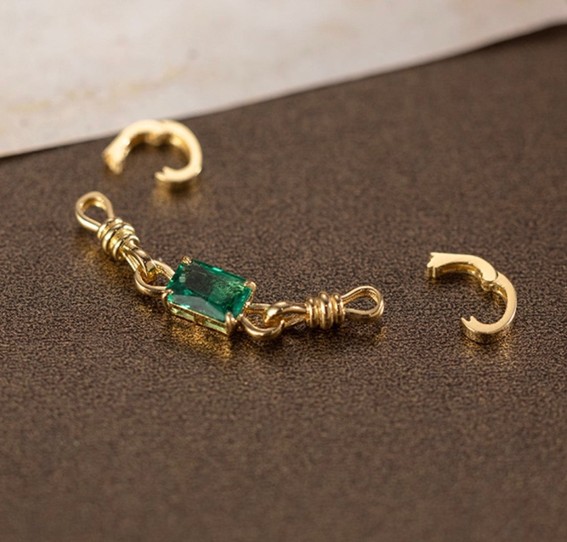 K18YG 合成エメラルド ひきわ ヒキワ 引き輪 チェーンパーツ バチカン 繋ぎ チャーム ネックレスチャーム YG イエローゴールド 18金 18K