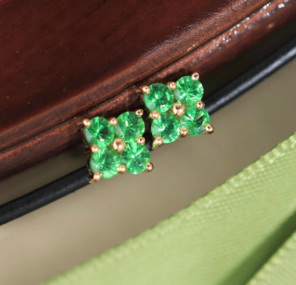 K18YG ピアス ツァボライト スタッドピアス クローバー 四つ葉 四ツ葉 花 グリーン 緑 イエローゴールド 18金 18K ミニ 小さい シンプル
