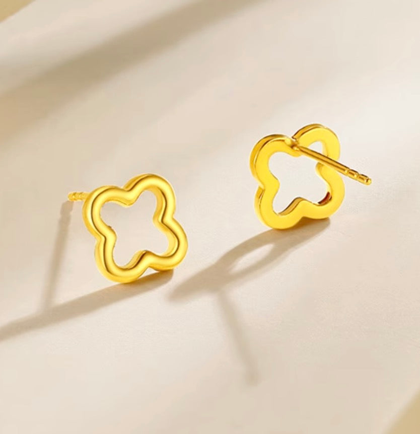 K18YG クローバー ピアス スタッドピアス 四ツ葉 四つ葉 イエローゴールド 18金 18K YG