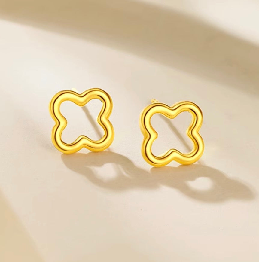 K18YG クローバー ピアス スタッドピアス 四ツ葉 四つ葉 イエローゴールド 18金 18K YG