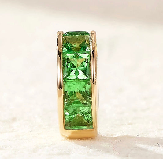 K18YG ツァボライト ルビー サファイア バチカン イエローゴールド 18金 18K グリーン 緑 チェーンパーツ ペンダントホルダー YG K18 パーツ