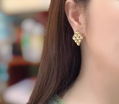 K18YG WG ピアス スタッドピアス 18K 菱形 YG K18 やすり加工 ヘアライン つや消し ホワイトゴールド イエローゴールド 中空ピアス 大ぶり