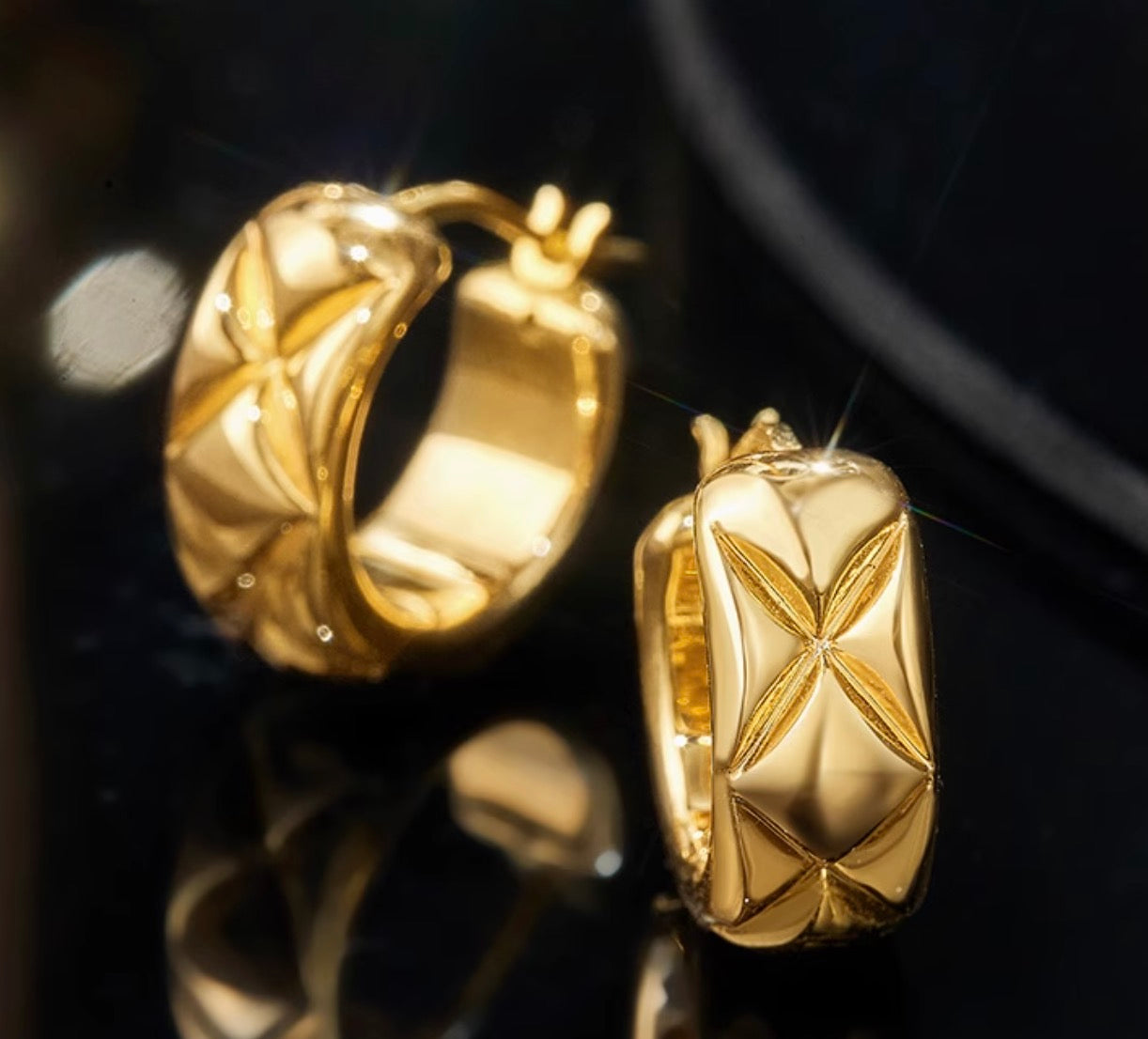 18k gold hoops earrings X italian jewelry