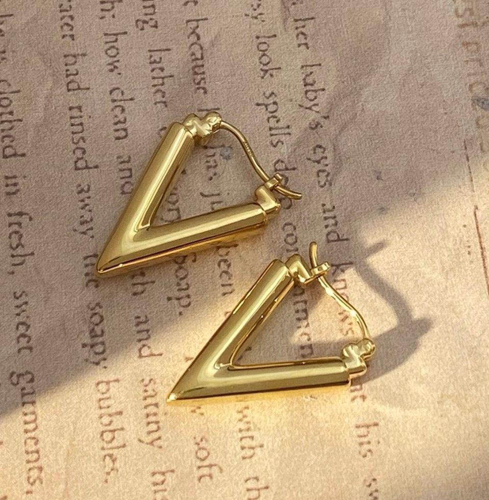 18k gold jewelry hoops earrings triangle