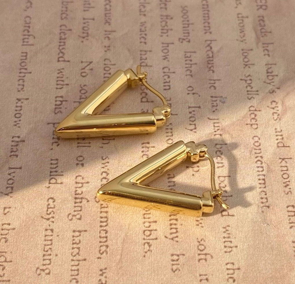 18k gold jewelry hoops earrings triangle