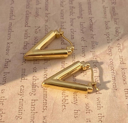18k gold jewelry hoops earrings triangle