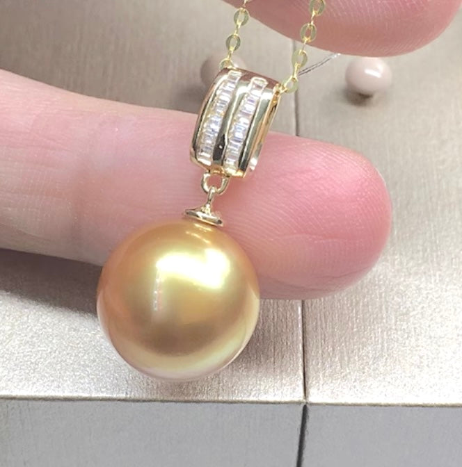 18k gold golden pearl pendant necklace