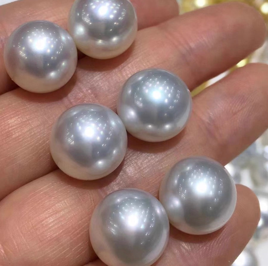 18k yellow gold white pearl earrings