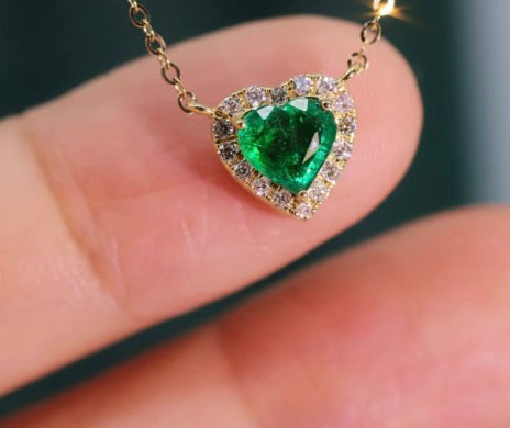 18k yellow gold jewelry emerald heart necklace diamonds